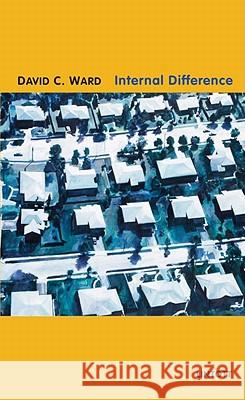 Internal Difference David Ward 9781847771629 CARCANET PRESS/PN REVIEW - książka