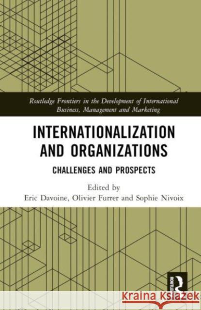 Internationalization and Organizations  9781032695495 Taylor & Francis Ltd - książka