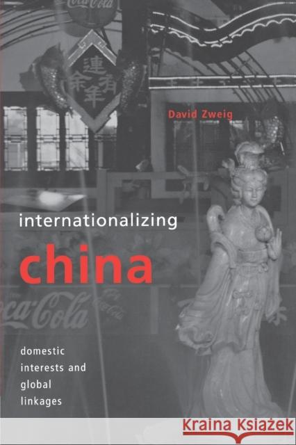 Internationalizing China Zweig, David 9780801487552 Cornell University Press - książka