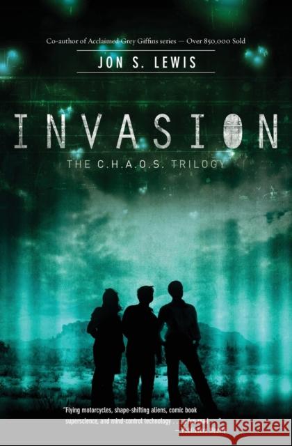 Invasion Jon S. Lewis 9781401685423 Thomas Nelson Publishers - książka