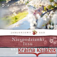 Jabłoniowy sad T.4 Niespodzianki losu audiobook Krystyna Mirek 9788382711172 Storybox - książka