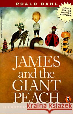 James and the Giant Peach Roald Dahl Lane Smith 9780140374247 Puffin Books - książka