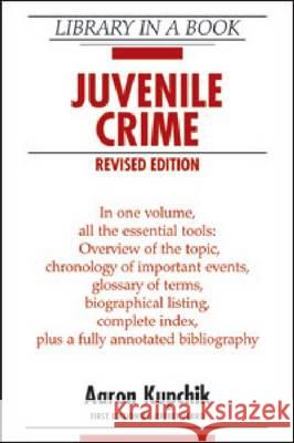 Juvenile Crime Jeffrey Ferro Revised by Aaron Kupchik 9780816079179 Facts on File - książka