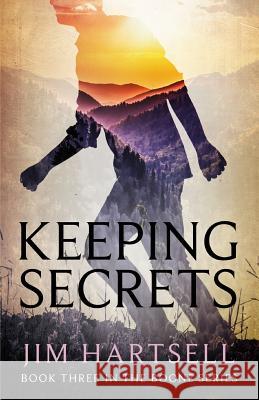 Keeping Secrets: Book Three in the Boone Series Jim Hartsell Nick Castle 9781732754928 House Mountain Publishing - książka
