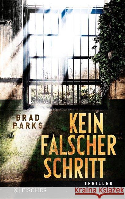 Kein falscher Schritt Parks, Brad 9783596000678 FISCHER Taschenbuch - książka