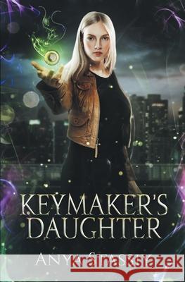 Keymaker's Daughter Anya Stassiy 9781732905351 Highpoint Publishing, Inc - książka