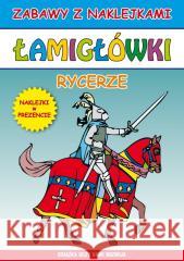 Łamigłówki. Rycerze. Naklejki w prezencie Beata Guzowska 9788382600513 LITERAT - książka