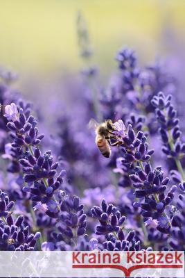 Lavender: Lavender Is an Herb. the Flower and the Oil of Lavender Are Used to Make Medicine. Lavender Is Commonly Used for Anxie Planners and Journals 9781798988084 Independently Published - książka