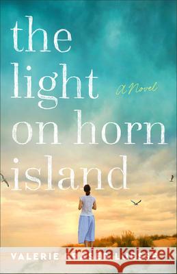 Light on Horn Island Valerie Fraser Luesse 9780800746780 Fleming H. Revell Company - książka