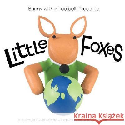Little Foxes Hilary Pfeifer 9781974187560 Createspace Independent Publishing Platform - książka