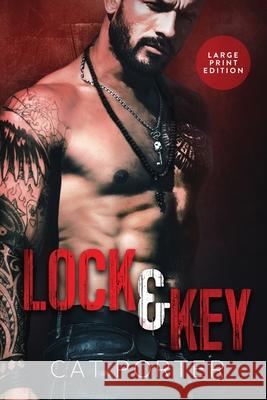 Lock & Key - Large Print Cat Porter 9781954633001 Wildflower Ink, LLC - książka