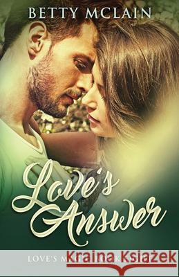 Love's Answer Betty McLain 9784867518595 Next Chapter - książka