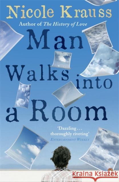 Man Walks into a Room Nicole Krauss 9780141021157 PENGUIN UK - książka