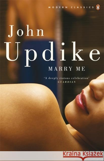 Marry Me John Updike 9780141189406  - książka