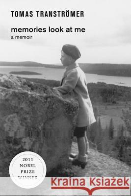 Memories Look at Me: A Memoir Tomas Transtromer Robin Fulton 9780811220187 New Directions Publishing Corporation - książka