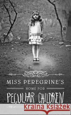 Miss Peregrine's Home for Peculiar Children Ransom Riggs 9781594139567 Large Print Press - książka