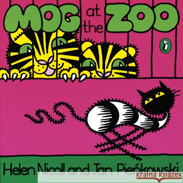 Mog at the Zoo Helen Nicoll 9780140504316 Penguin Random House Children's UK - książka