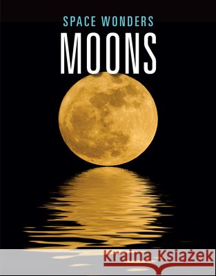 Moons Joanne Mattern 9781645825296 Black Rabbit Books - książka