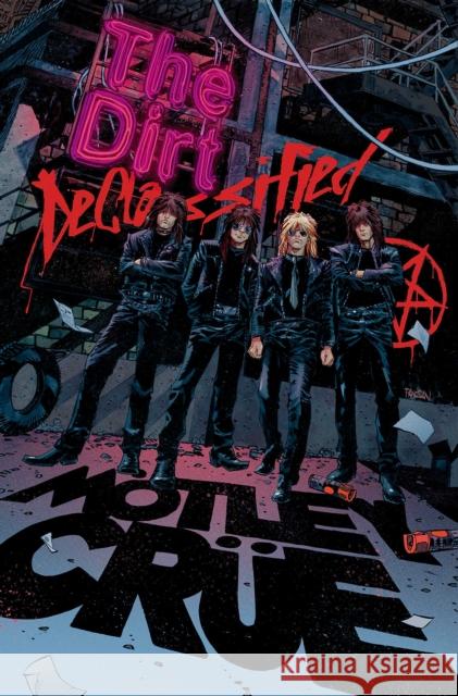 MOTLEY CRUE - THE DIRT: DECLASSIFIED: THE DIRT: DECLASSIFIED Z2 Comics 9781954928114 Z2 Comics - książka