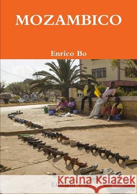Mozambico Enrico Bo 9781326441142 Lulu.com - książka