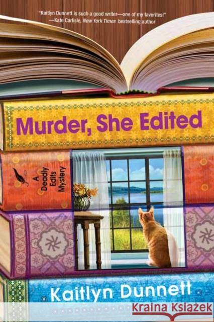 Murder, She Edited Kaitlyn Dunnett 9781496726896 Kensington Publishing Corporation - książka