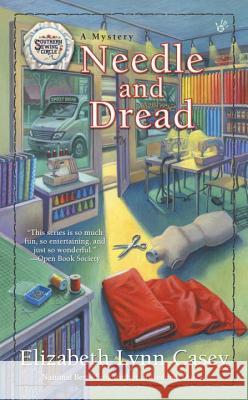 Needle and Dread Elizabeth Lynn Casey 9780425282564 Berkley Books - książka