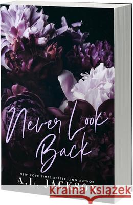 Never Look Back A. L. Jackson 9781649378637 Entangled: Amara - książka