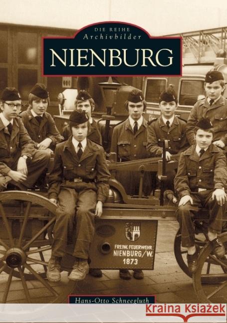 Nienburg Schneegluth, Hans-Otto 9783897025554 Sutton Verlag GmbH - książka