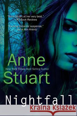 Nightfall Anne Stuart 9781611943382 Bell Bridge Books - książka
