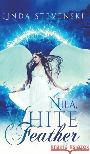 Nila, White Feather Linda Stevenski 9781643784717 Austin Macauley Publishers LLC - książka