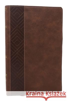 NKJV, Personal Size New Testament, Brown Leathersoft, Red Letter, Comfort Print Thomas Nelson 9781400350094 Thomas Nelson - książka