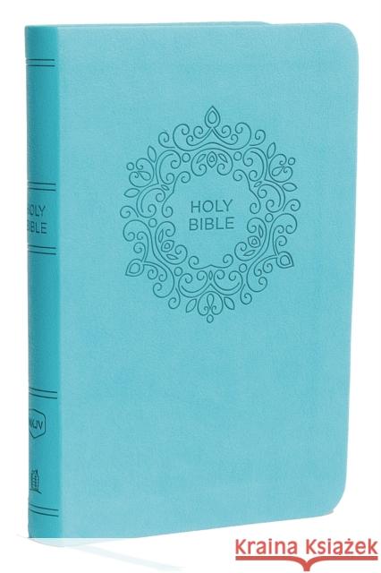 NKJV, Thinline Bible, Compact, Leathersoft, Blue, Red Letter, Comfort Print: Holy Bible, New King James Version  9780718075514 Thomas Nelson - książka