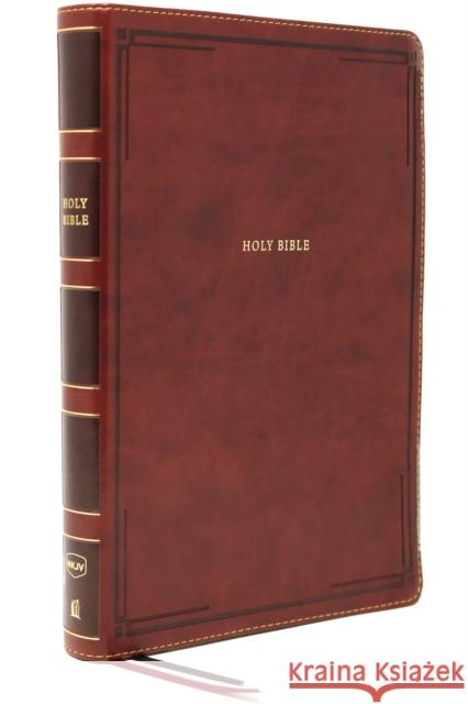Nkjv, Thinline Bible, Giant Print, Leathersoft, Brown, Thumb Indexed, Red Letter Edition, Comfort Print: Holy Bible, New King James Version  9780785231707 Thomas Nelson - książka