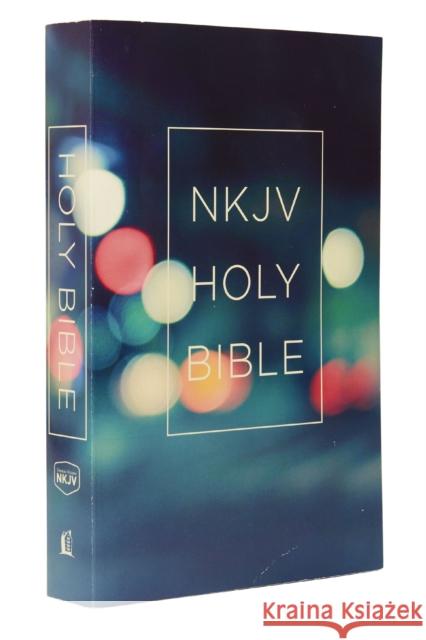 NKJV, Value Outreach Bible, Paperback: Holy Bible, New King James Version Thomas Nelson 9780718097325 Thomas Nelson Publishers - książka