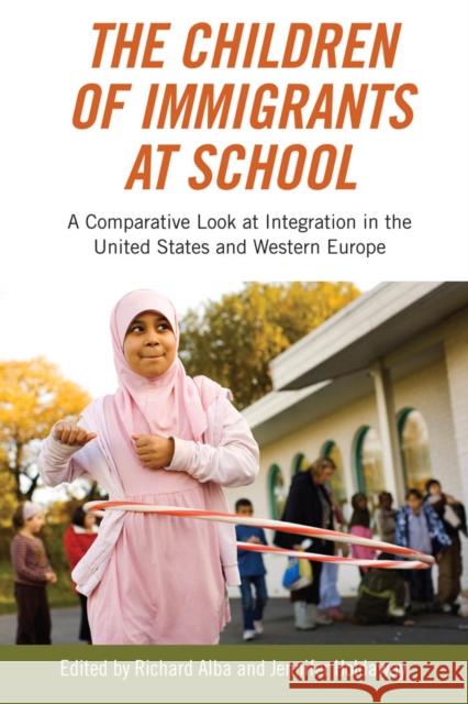 The Children of Immigrants at School: A Comparative Look at Integration in the United States and Western Europe