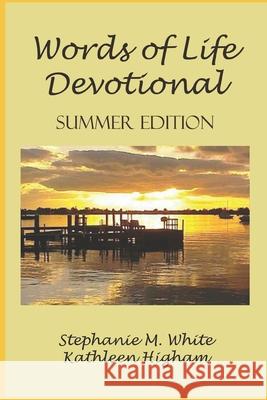 Words of Life Daily Devotional: A Season of Change - Summer Edition