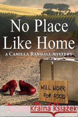 No Place Like Home (Large Print): A Camilla Randall Mystery