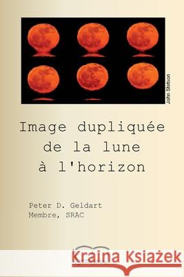 Image dupliqu?e de la lune ? l'horizon