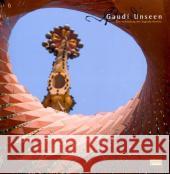 Gaudi Unseen : Die Vollendung der Sagrada Familia. Katalog zur Ausstellung im Deutschen Architektur Museum (DAM) Frankfurt, 2007/2008