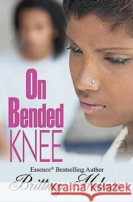 On Bended Knee  9781601627841 Not Avail - książka