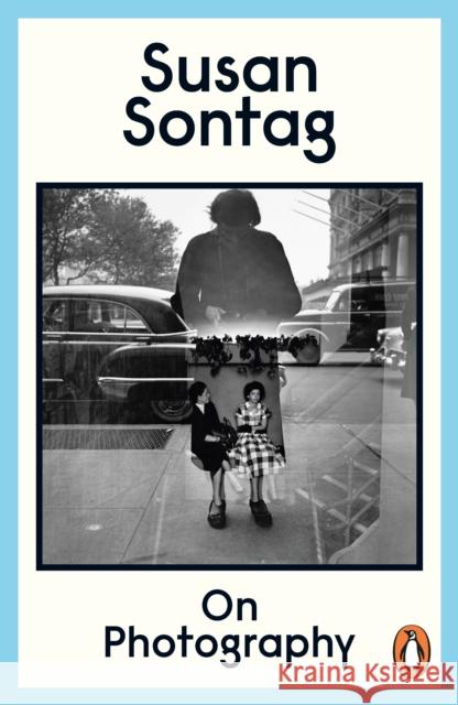 On Photography Susan Sontag 9780140053975 Penguin Books Ltd - książka