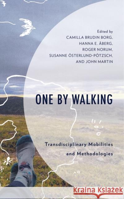 One by Walking  9798216365624 Bloomsbury Publishing Plc - książka