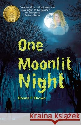 One Moonlit Night Donna Field 9781736855201 Donna Fields Brown - książka
