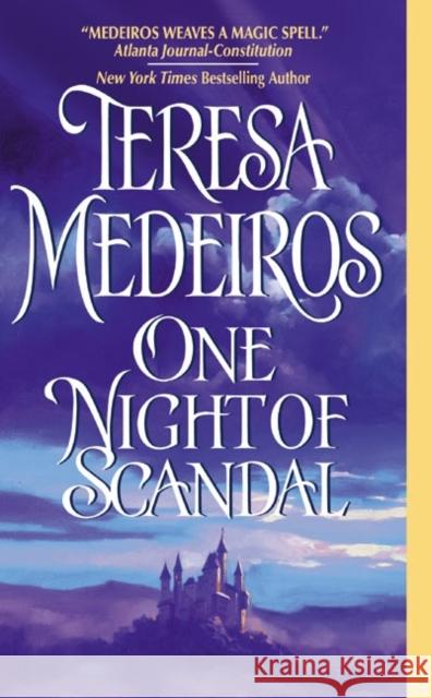 One Night of Scandal Teresa Medeiros 9780060513641 Avon Books - książka