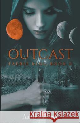 Outcast Ashlyn Pierce 9798215992692 Ashlyn Pierce - książka