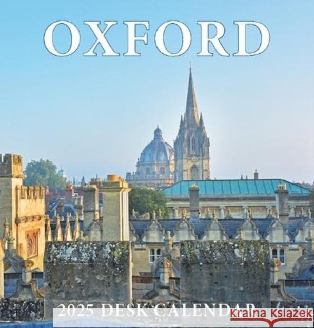 Oxford Colleges Mini Desktop Calendar - 2025 Chris Andrews 9781917102025 Chris Andrews Publications Ltd - książka