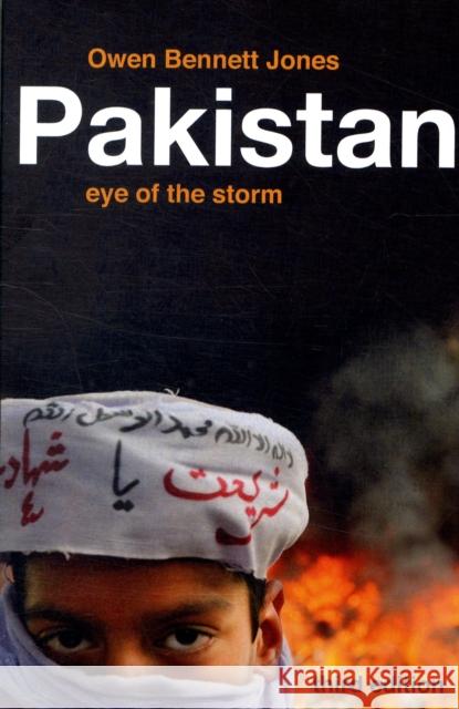 Pakistan: Eye of the Storm Bennett Jones, Owen 9780300154757  - książka