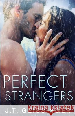 Perfect Strangers J. T. Geissinger 9781733824347 J.T. Geissinger Inc. - książka