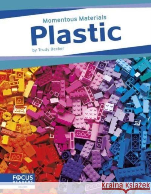 Plastic Trudy Becker 9798889980773 North Star Editions - książka