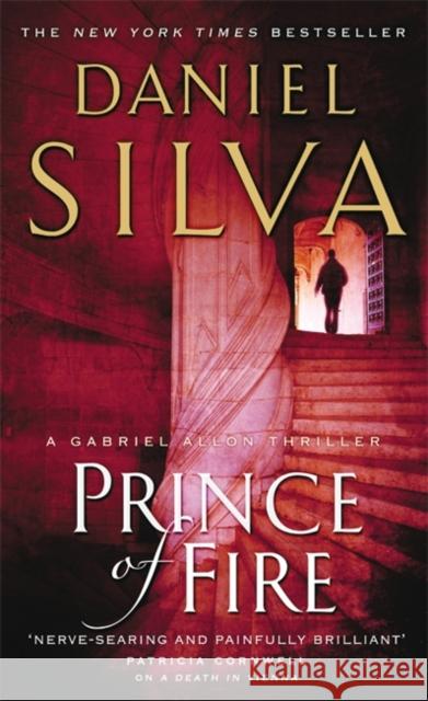 Prince of Fire Daniel Silva 9780141024158 Penguin Books Ltd - książka